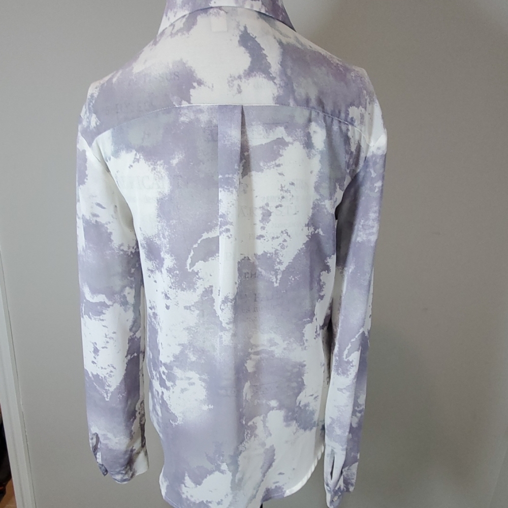 Decree blouse size small - Picture 4 of 6